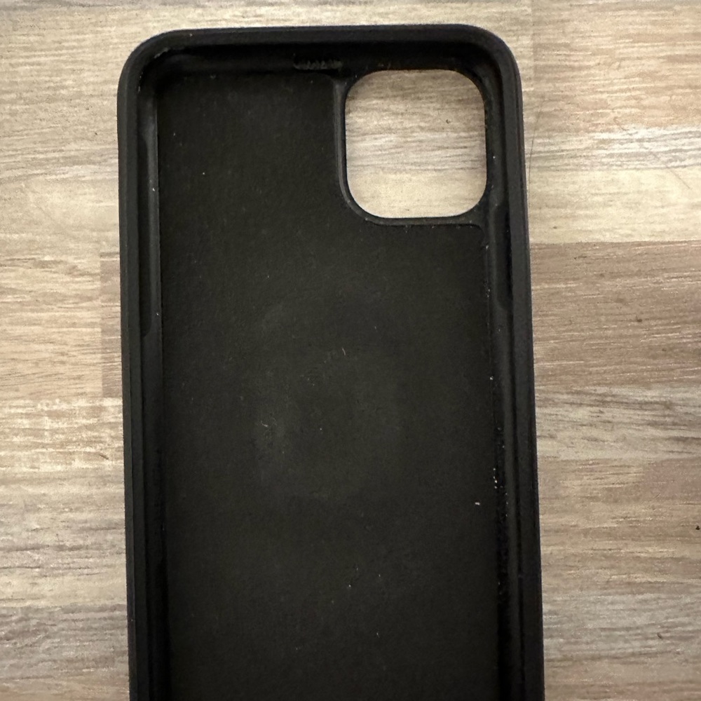 Used Quad Lock case, Apple iPhone 11 Pro Max.Extremely durable.No box included.